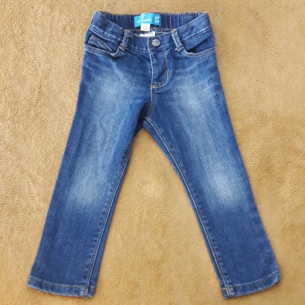 OLD NAVY SKINNY JEANS SIZE 2T
